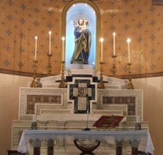 Altare maggiore della chiesa di San Giuseppe - Toritto (Ba)