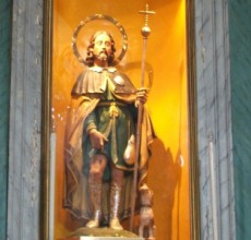 Statua di San Rocco posta all'interno della chiesa Madonna della Stella - Toritto (Ba)